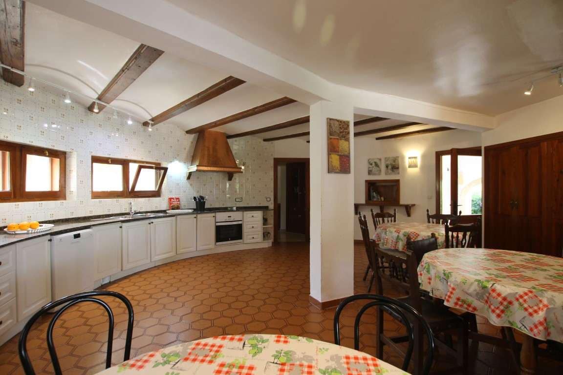 12 bedroom Villa for sale in Javea / Xabia with pool garage - € 1,590,000 (Ref: 9076434)