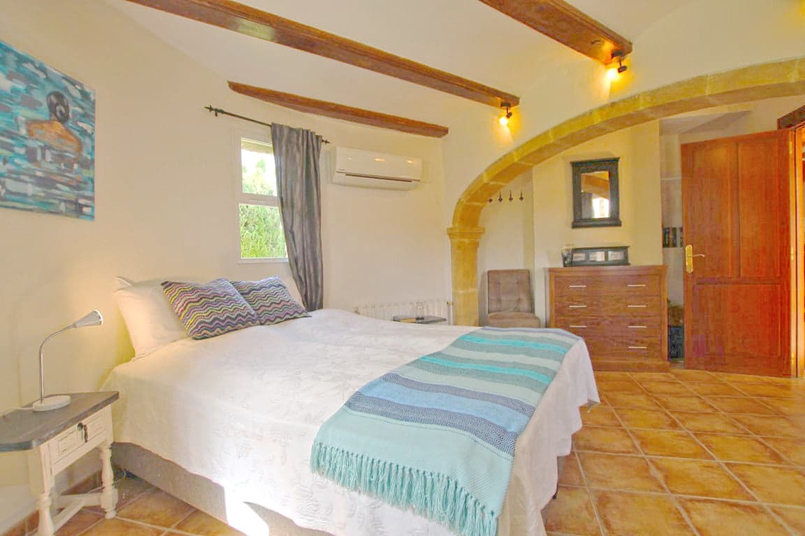 12 bedroom Villa for sale in Javea / Xabia with pool garage - € 1,590,000 (Ref: 9076434)