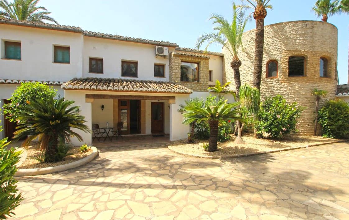 12 bedroom Villa for sale in Javea / Xabia with pool garage - € 1,590,000 (Ref: 9076434)