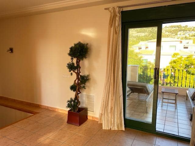 5 makuuhuone Omakotitalo vuokrattavana paikassa Javea / Xabia mukana uima-altaan 
autotalli - 2 600 € (Ref: 9076469)