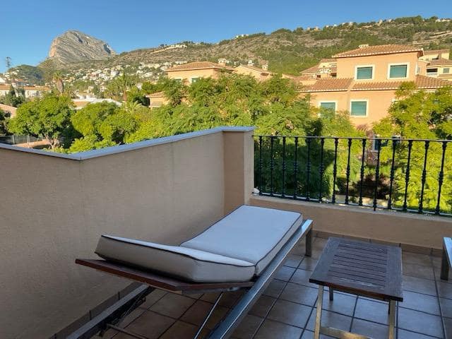 5 makuuhuone Omakotitalo vuokrattavana paikassa Javea / Xabia mukana uima-altaan 
autotalli - 2 600 € (Ref: 9076469)