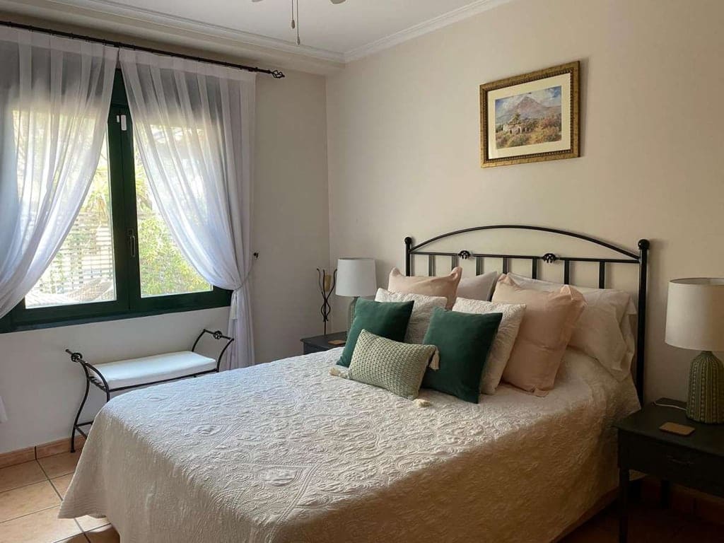 5 makuuhuone Omakotitalo vuokrattavana paikassa Javea / Xabia mukana uima-altaan 
autotalli - 2 600 € (Ref: 9076469)