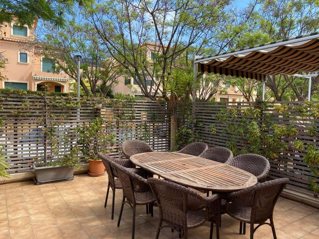 5 makuuhuone Omakotitalo vuokrattavana paikassa Javea / Xabia mukana uima-altaan 
autotalli - 2 600 € (Ref: 9076469)