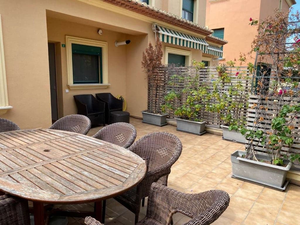 5 makuuhuone Omakotitalo vuokrattavana paikassa Javea / Xabia mukana uima-altaan 
autotalli - 2 600 € (Ref: 9076469)