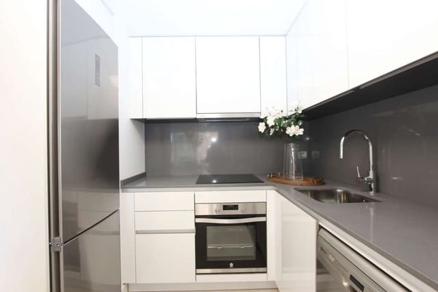 2 bedroom Apartment for sale in Calpe / Calp - € 416,499 (Ref: 9076487)