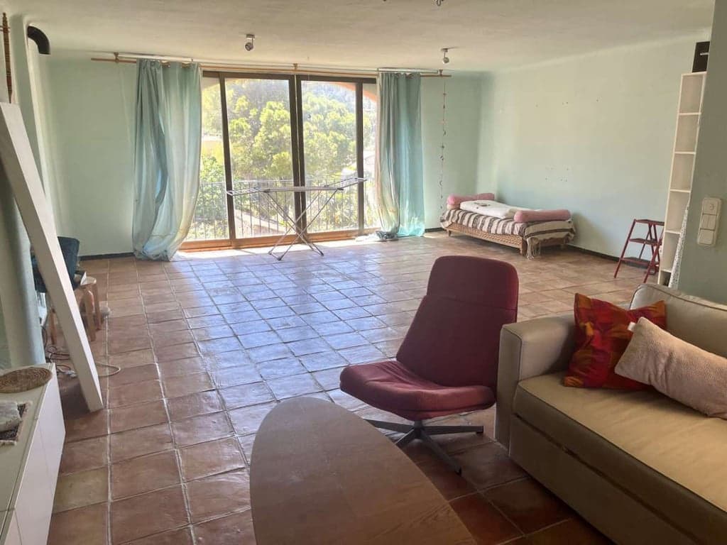 5 soveværelse Byhus til salg i Orba - € 329.000 (Ref: 9108031)