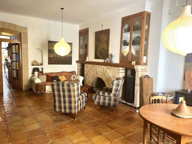 5 sypialnia Dom na sprzedaż w Orba - 329 000 € (Ref: 9108031)