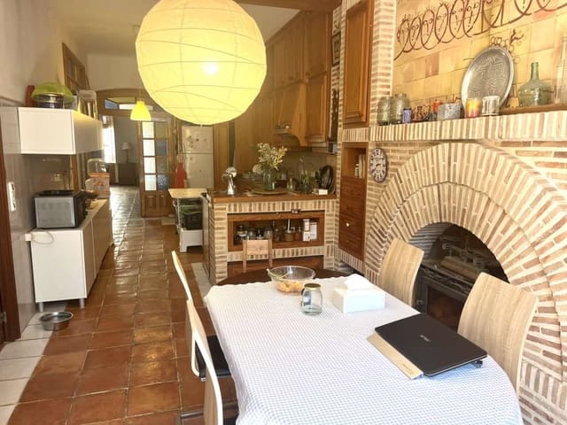 5 Zimmer Haus zu verkaufen in Orba - 329.000 € (Ref: 9108031)