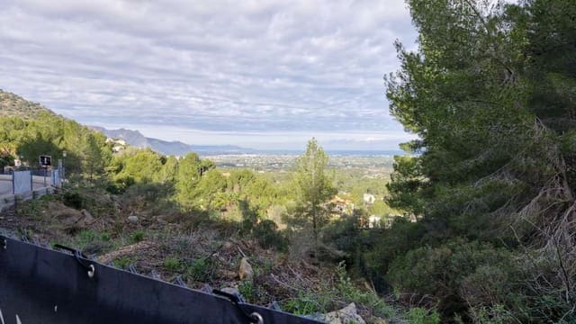 Building Plot for sale in Pedreguer - € 440,000 (Ref: 9164775)