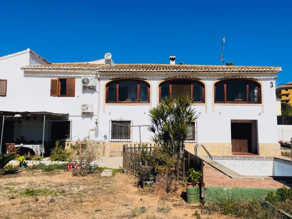 8 bedroom Villa for sale in Javea / Xabia with pool garage - € 930,000 (Ref: 9171876)