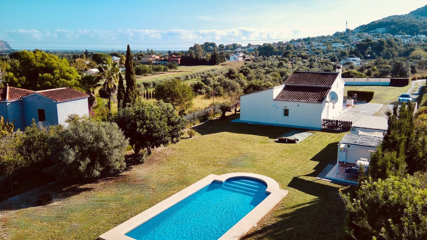 2 bedroom Villa for rent in Javea / Xabia with pool - € 1,800 (Ref: 9352972)