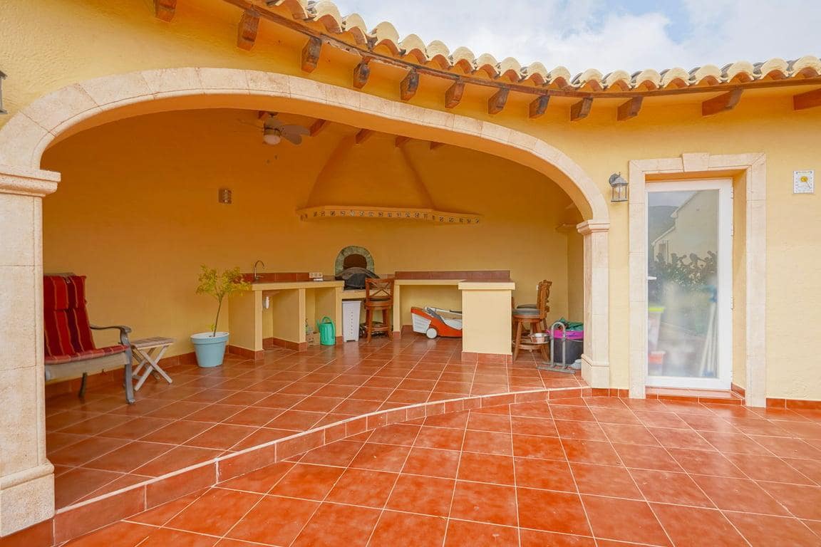 4 slaapkamer Villa te koop in Gata de Gorgos - € 659.000 (Ref: 9379654)