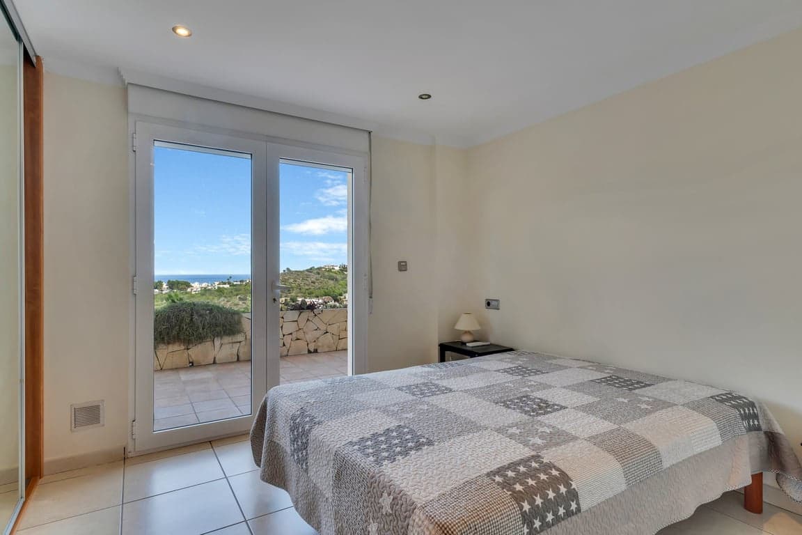 6 bedroom Villa for sale in Javea / Xabia with garage - € 1,650,000 (Ref: 9386535)