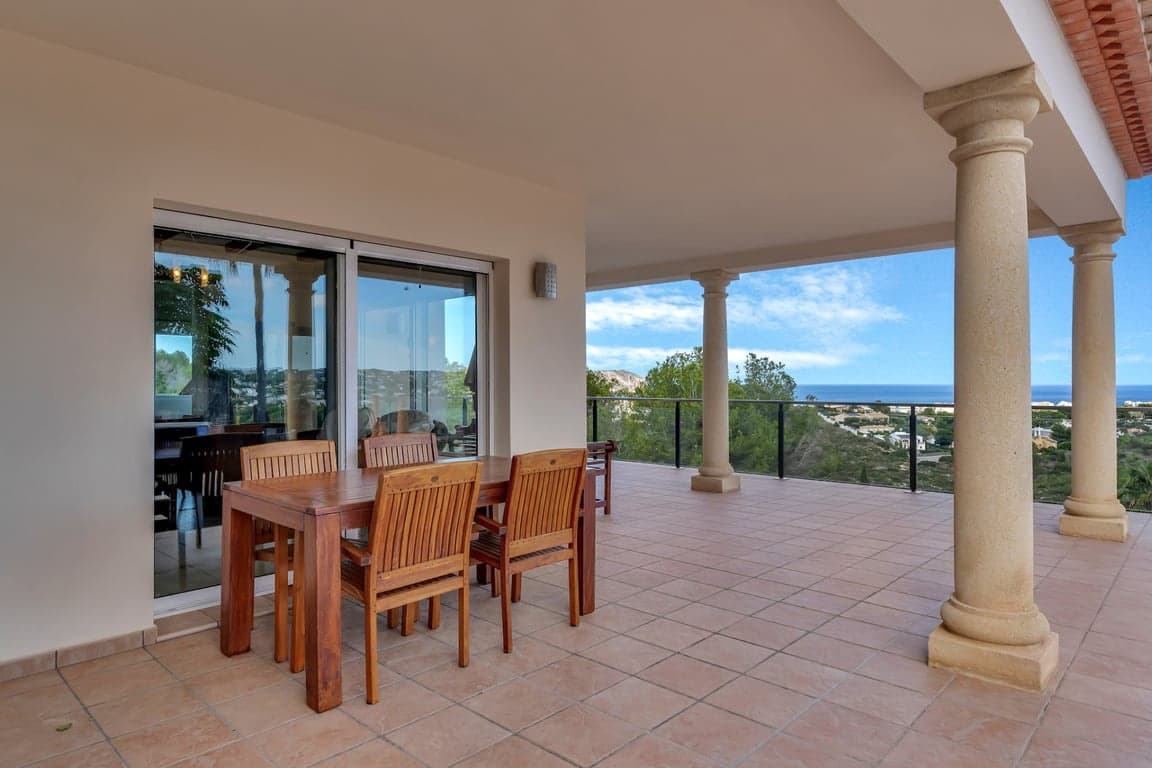 Chalet de 6 habitaciones en Javea / Xàbia en venta con piscina garaje - 1.650.000 € (Ref: 9386535)