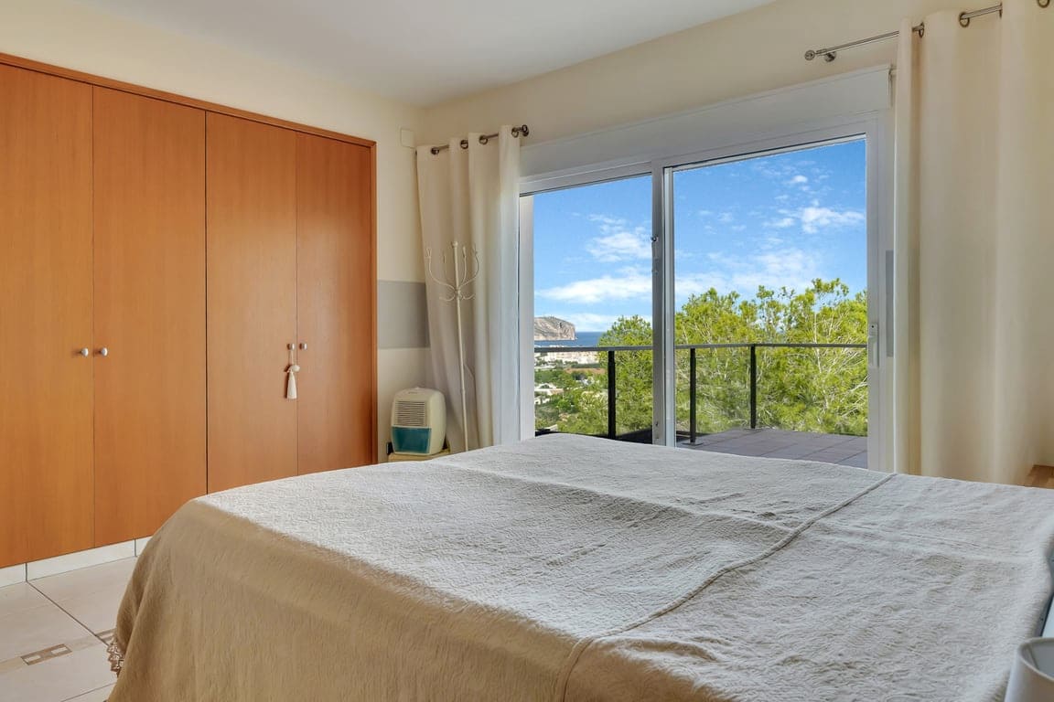 Chalet de 6 habitaciones en Javea / Xàbia en venta con piscina garaje - 1.650.000 € (Ref: 9386535)