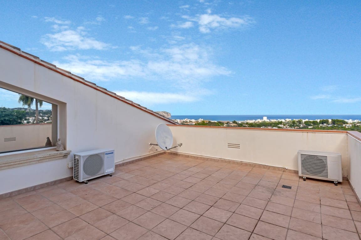 Chalet de 6 habitaciones en Javea / Xàbia en venta con piscina garaje - 1.650.000 € (Ref: 9386535)