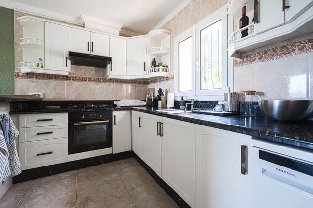 5 soverom Villa til salgs i Pedreguer med svømmebasseng - € 650 000 (Ref: 9522828)