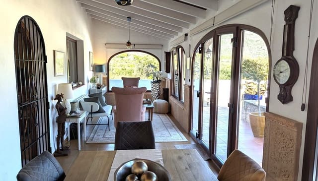 3 soveværelse Villa til salg i Javea / Xàbia med swimmingpool garage - € 749.000 (Ref: 9537069)