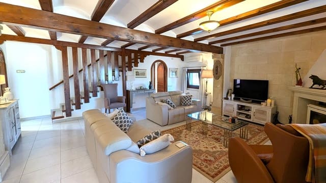 3 soveværelse Villa til salg i Javea / Xàbia med swimmingpool garage - € 749.000 (Ref: 9537069)