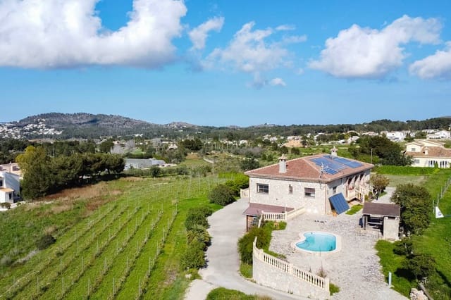 4 soveværelse Villa til salg i Benitachell / Benitatxell med swimmingpool garage - € 1.240.000 (Ref: 9571902)