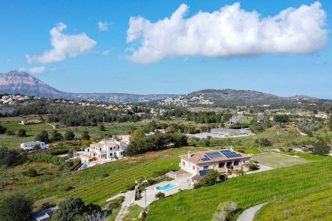 4 soverom Villa til salgs i Benitachell / Benitatxell med svømmebasseng garasje - € 1 240 000 (Ref: 9571902)