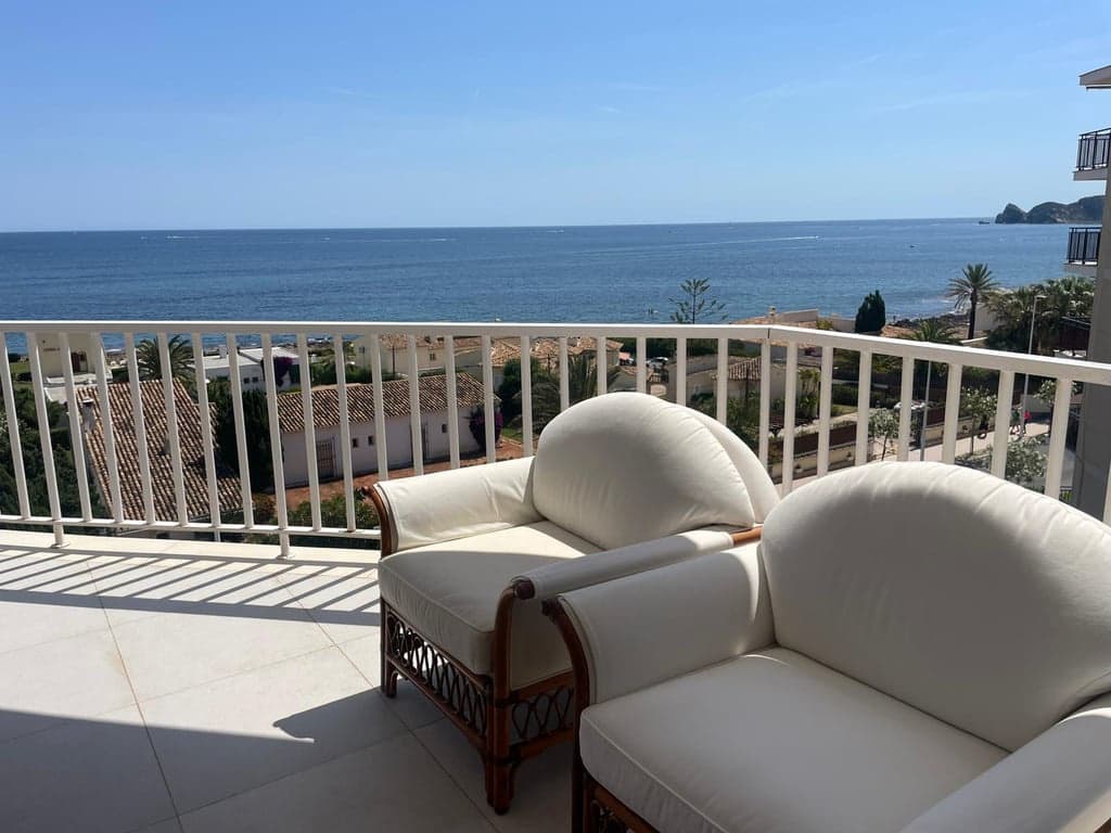 3 soverom Leilighet til leie i Javea / Xabia med garasje - € 2 800 (Ref: 9899751)