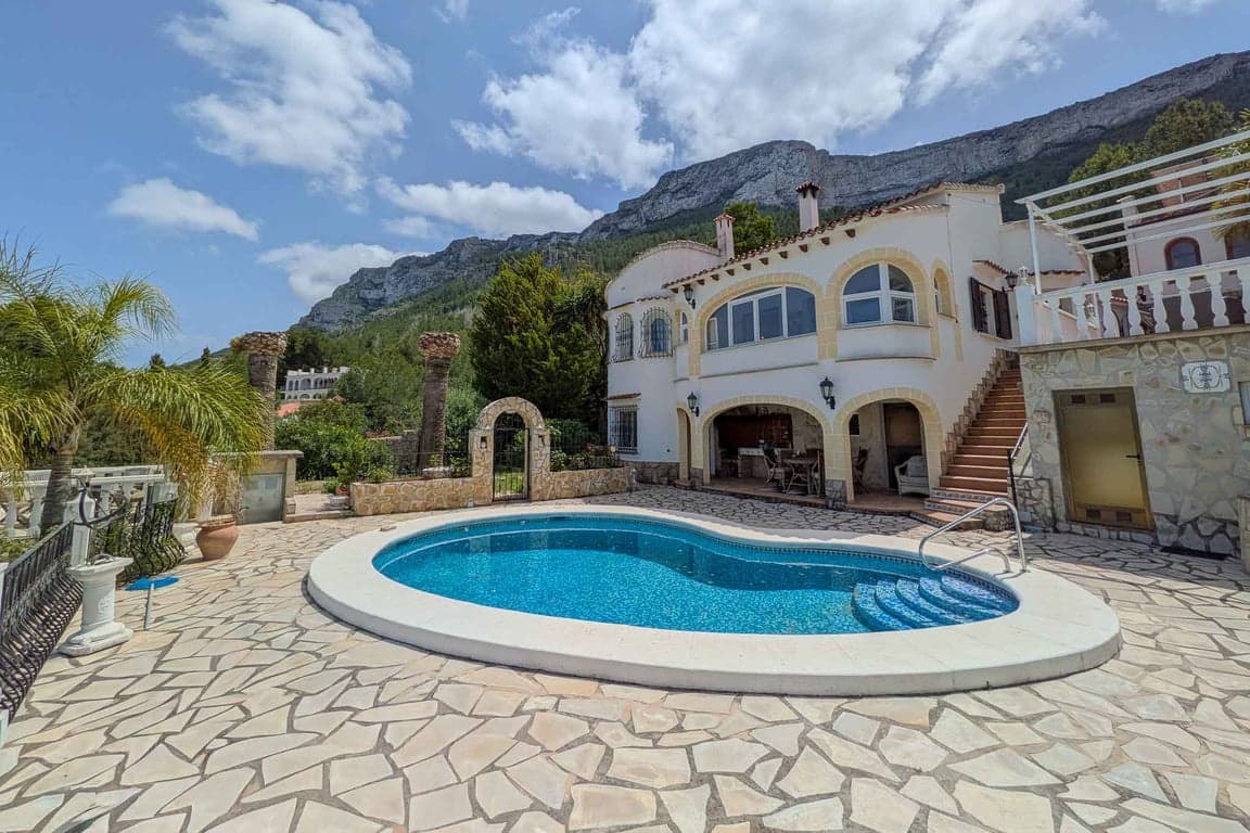 3 chambre Villa/Maison à vendre à Denia avec piscine garage - 565 000 € (Ref: 9953341)