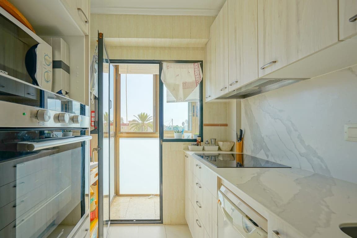 2 soverom Leilighet til salgs i Denia med svømmebasseng garasje - € 249 000 (Ref: 9953344)