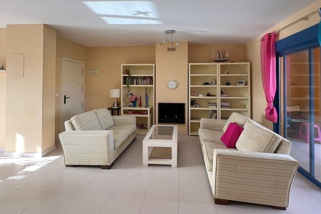 4 quarto Apartamento para venda em Dénia com piscina garagem - 472 000 € (Ref: 9953348)