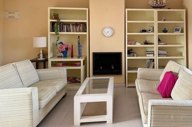 4 quarto Apartamento para venda em Dénia com piscina garagem - 472 000 € (Ref: 9953348)