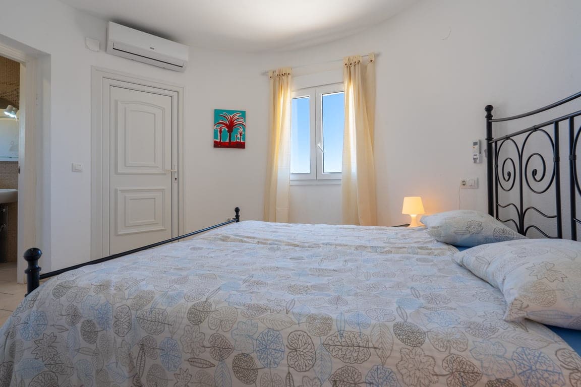 Chalet de 3 habitaciones en Javea / Xàbia en venta con piscina garaje - 625.000 € (Ref: 9953414)