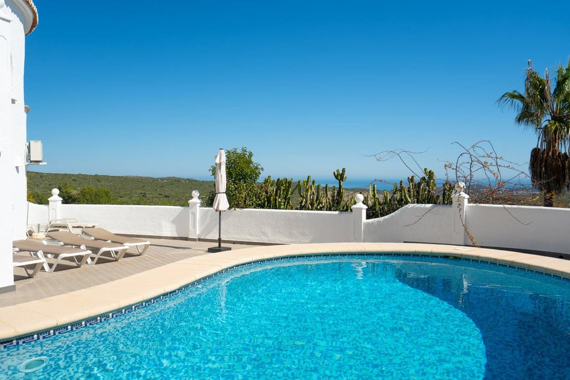 4 quarto Moradia para venda em Benitachell / Benitatxell com piscina garagem - 900 000 € (Ref: 9953415)