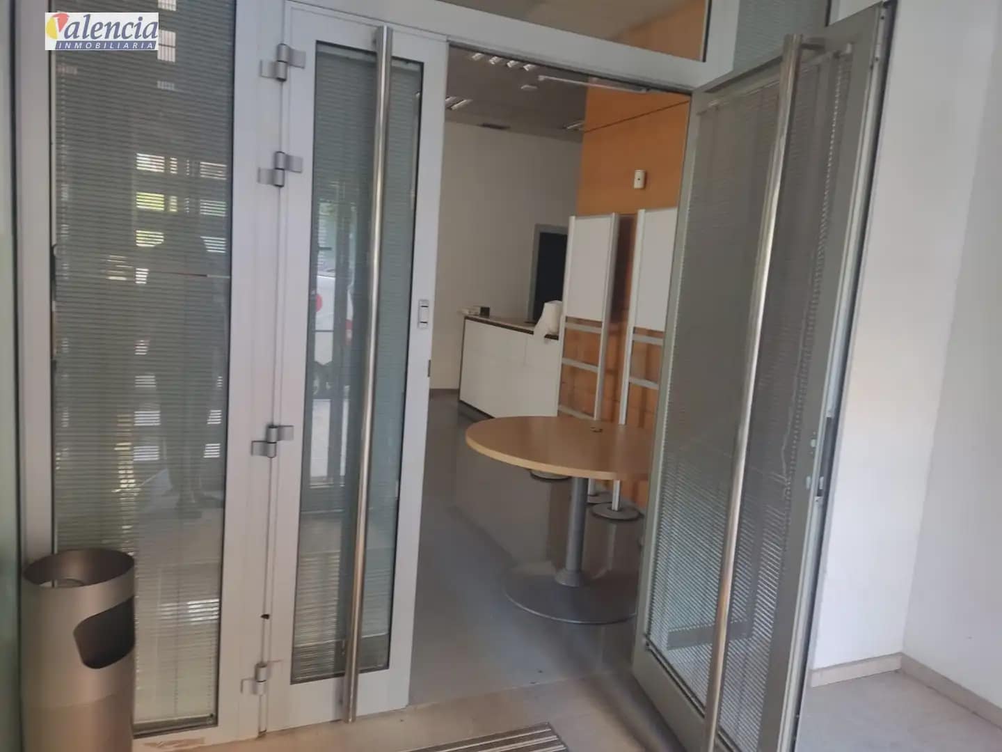 Local Comercial en València ciudad en venta - 327.000 € (Ref: 10007617)