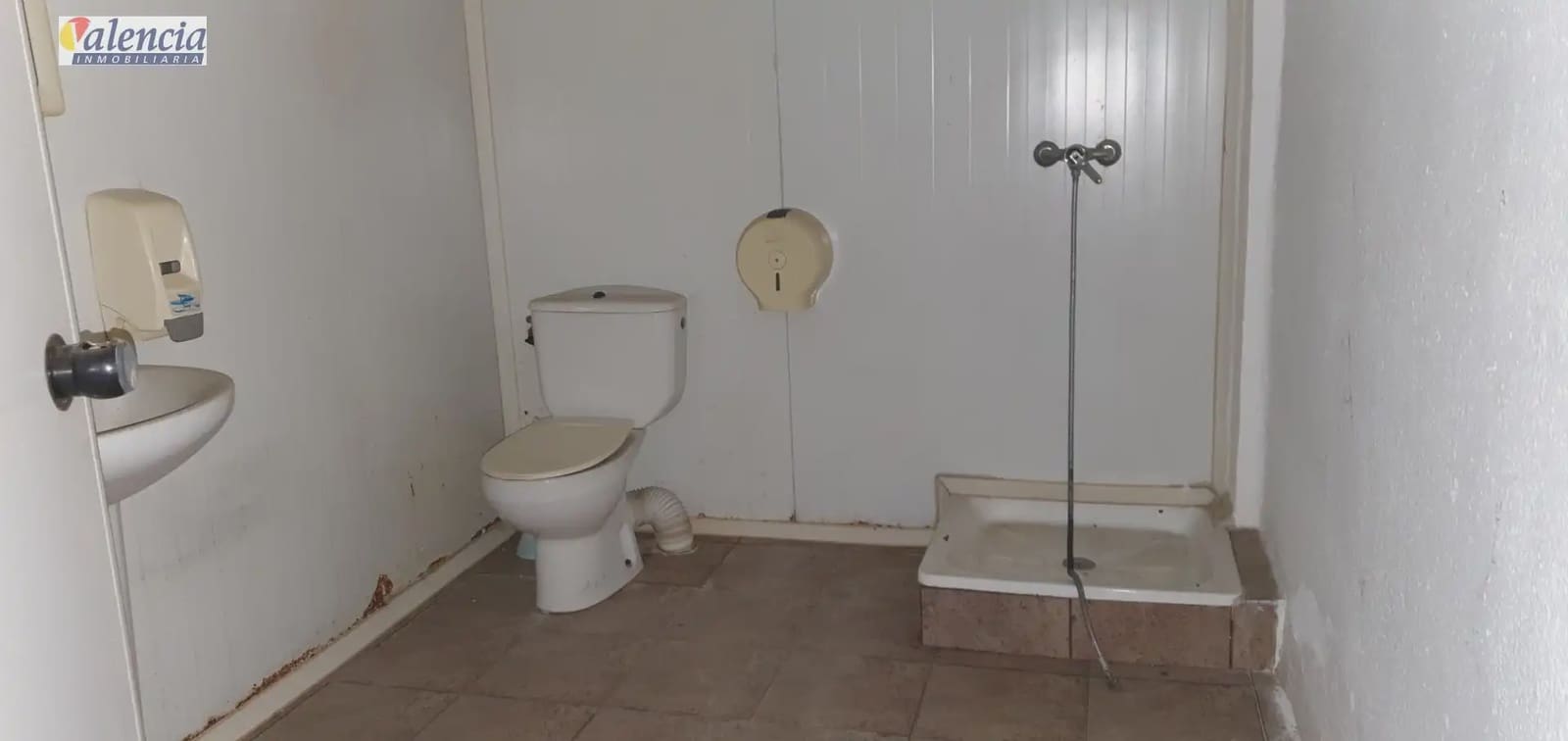 Commercial for sale in Massanassa - € 161,000 (Ref: 10007622)