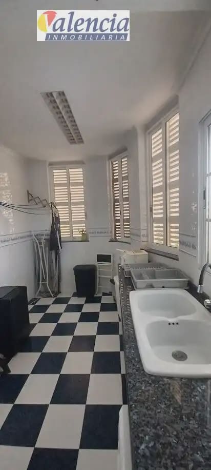 5 sovrum Villa till salu i Chiva - 770 000 € (Ref: 10007624)