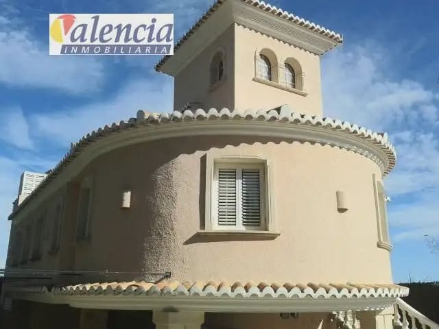 5 sovrum Villa till salu i Chiva - 770 000 € (Ref: 10007624)