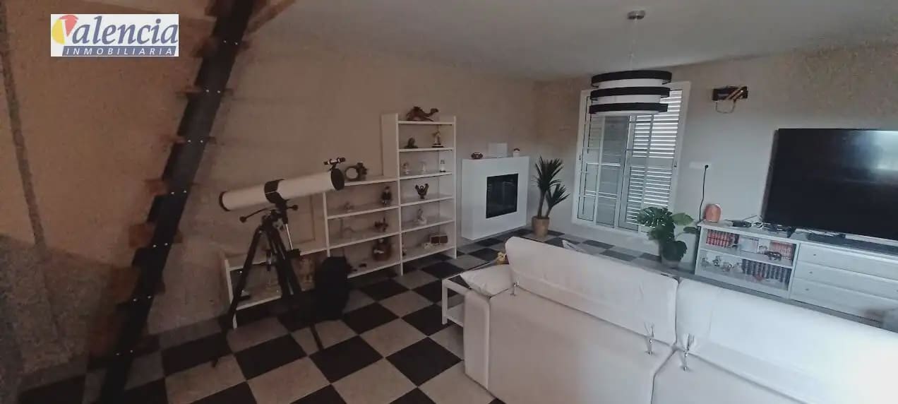 5 sovrum Villa till salu i Chiva - 770 000 € (Ref: 10007624)