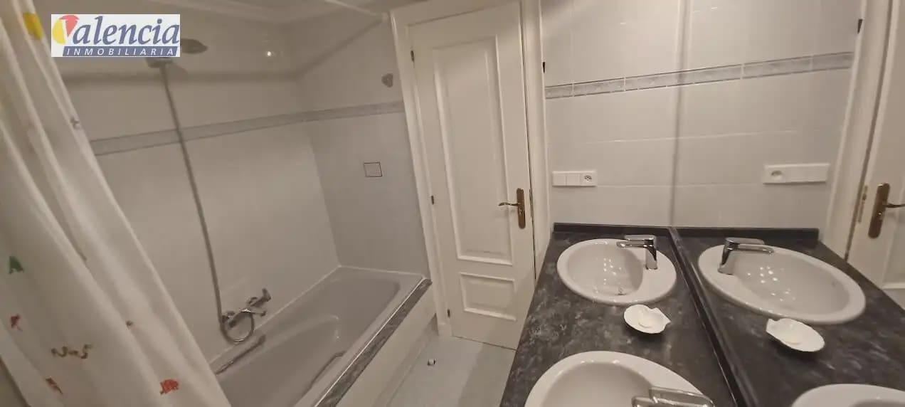5 sovrum Villa till salu i Chiva - 770 000 € (Ref: 10007624)