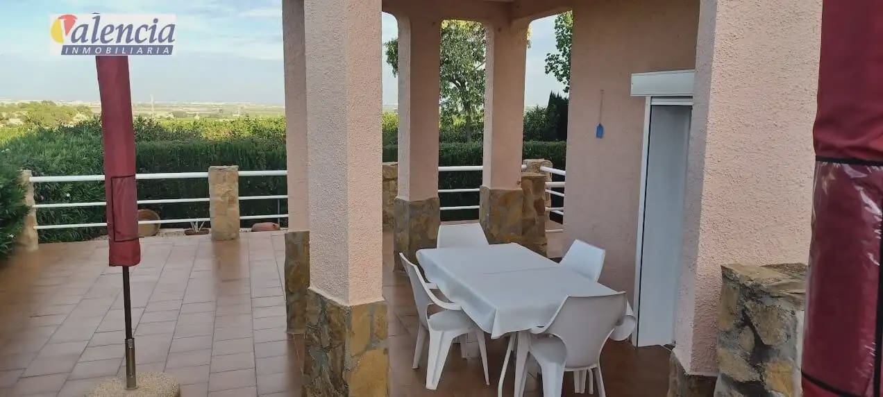 5 sovrum Villa till salu i Chiva - 770 000 € (Ref: 10007624)