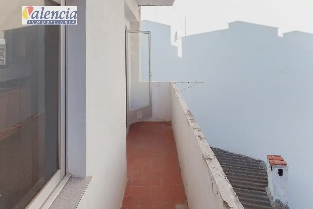 3 bedroom Flat for sale in Paterna - € 155,000 (Ref: 10007625)