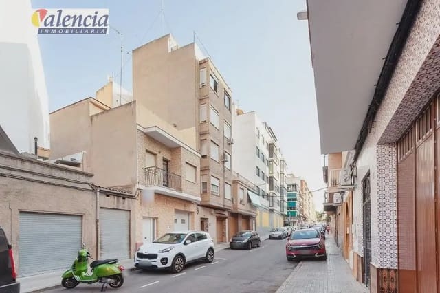 3 bedroom Flat for sale in Centro Ciudad, Paterna - € 155,000 (Ref: 10007625)