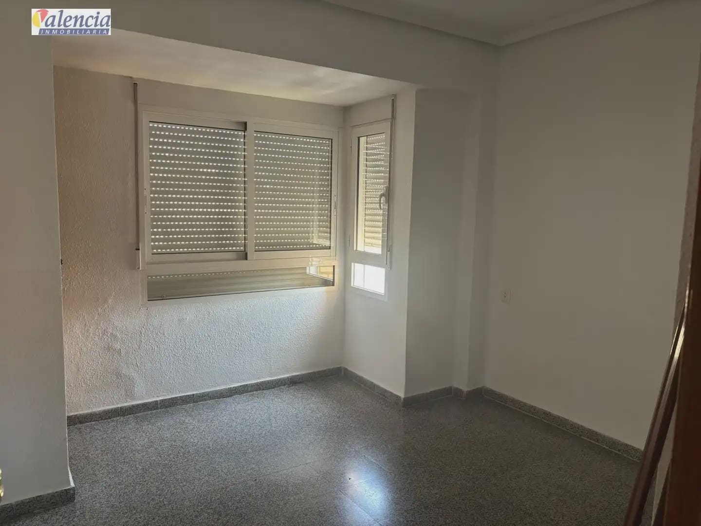 3 bedroom Flat for sale in Paterna - € 155,000 (Ref: 10007625)