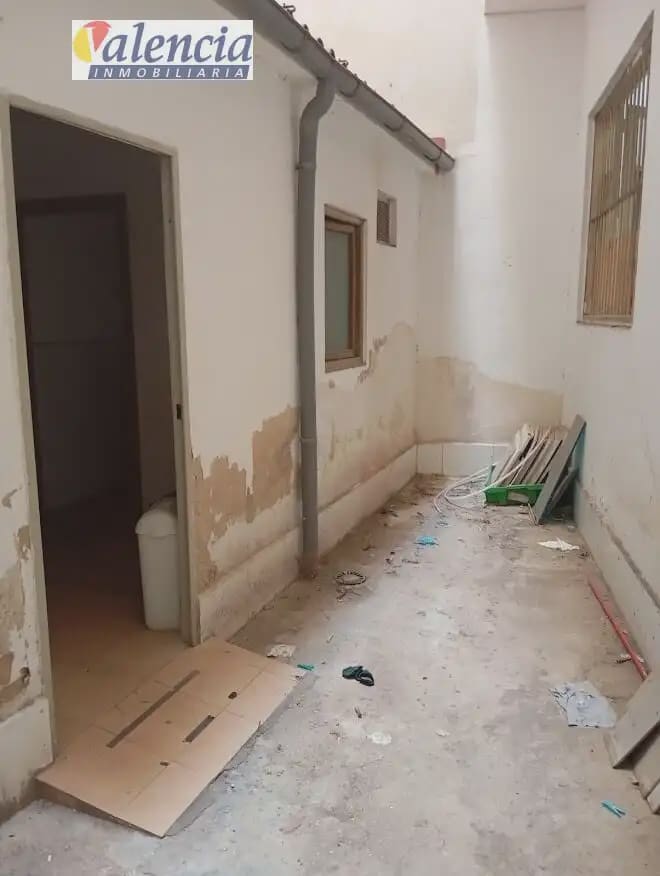 Komercyjne do wynajęcia w Miasto Walencja - 1 360 € (Ref: 10007626)