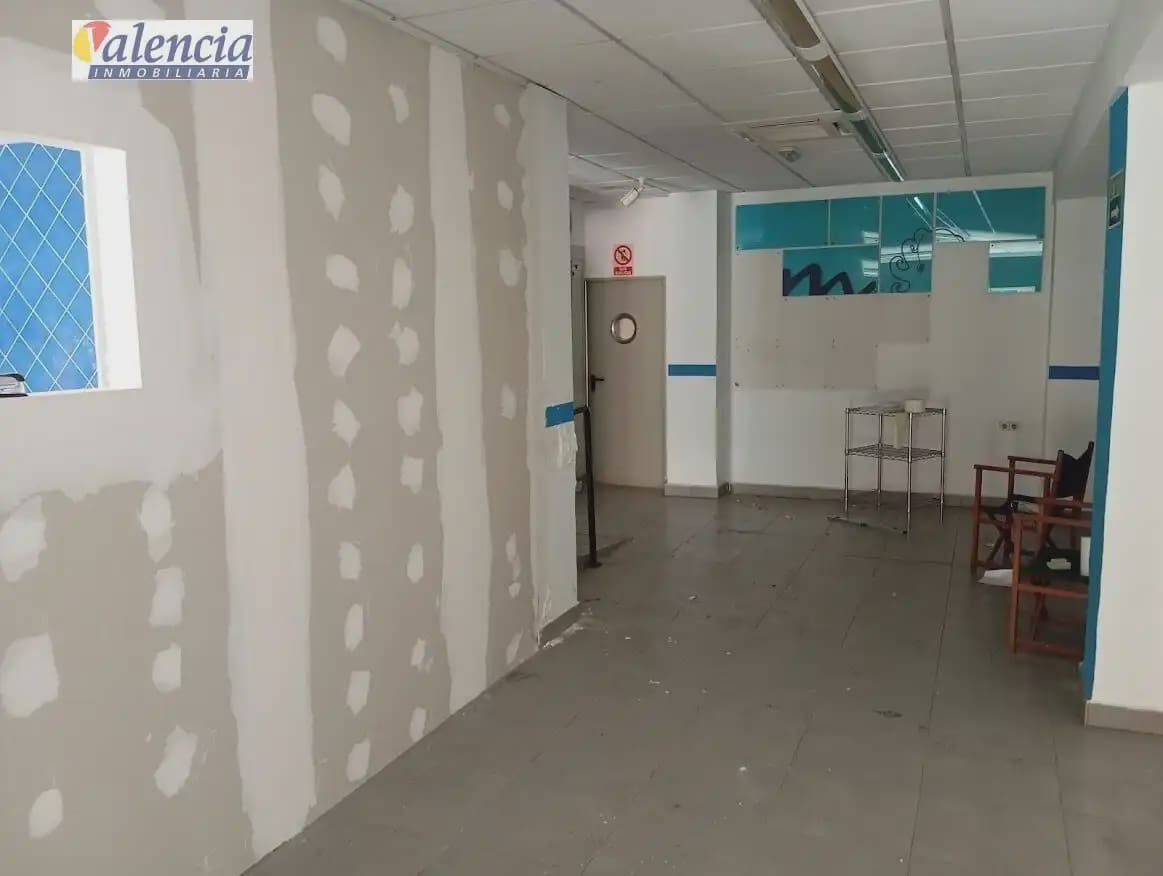 Komercyjne do wynajęcia w Miasto Walencja - 1 360 € (Ref: 10007626)
