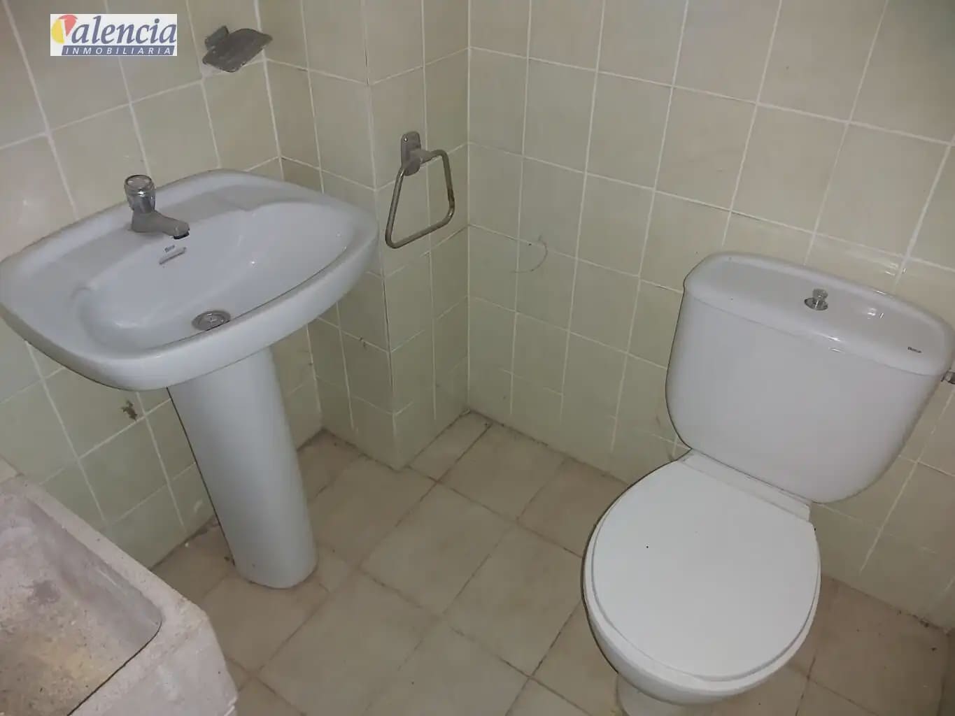 Gewerbe zu verkaufen in Burjassot - 168.000 € (Ref: 10007627)