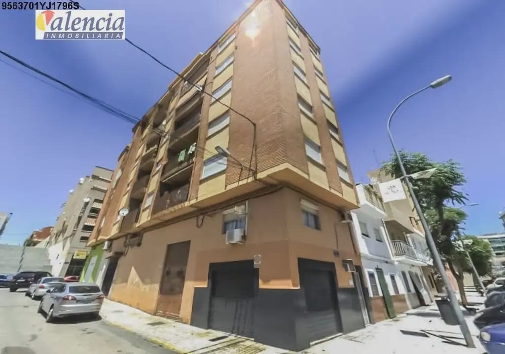 4 sovrum Lägenhet till salu i Paterna - 182 000 € (Ref: 10007628)