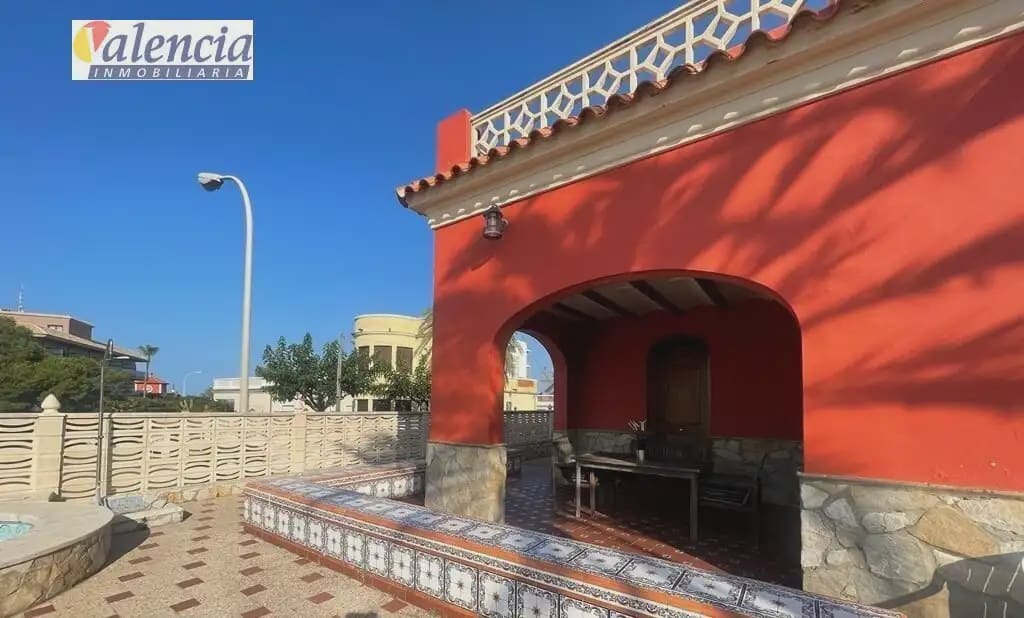 5 quarto Moradia para venda em Cullera com piscina garagem - 445 000 € (Ref: 10007630)