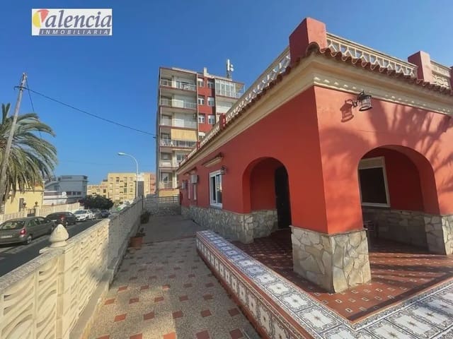 5 sovrum Villa till salu i Faro de Cullera, Cullera med pool garage - 445 000 € (Ref: 10007630)