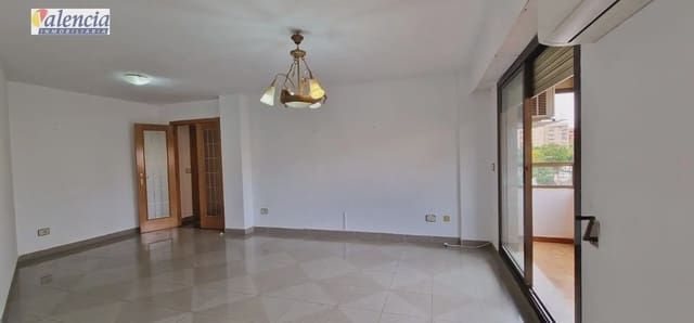 Piso de 3 habitaciones en Vara de Quart, València ciudad en venta - 320.000 € (Ref: 10007631)