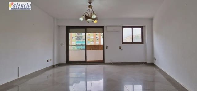 Piso de 3 habitaciones en Vara de Quart, València ciudad en venta - 320.000 € (Ref: 10007631)